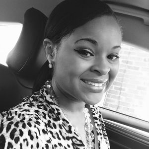 Meet your Posher, Amberly